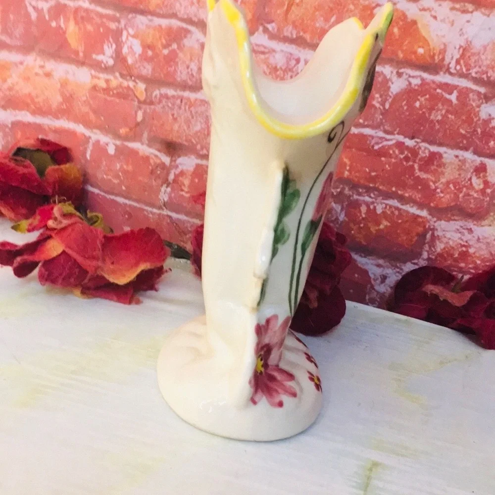 Vintage MCM White Ceramic Floral Fan Vase